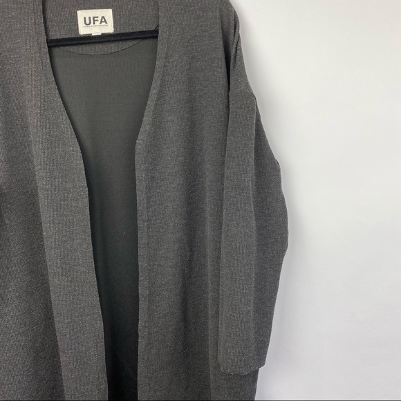 UFA grey kimono style duster - Picture 3 of 8